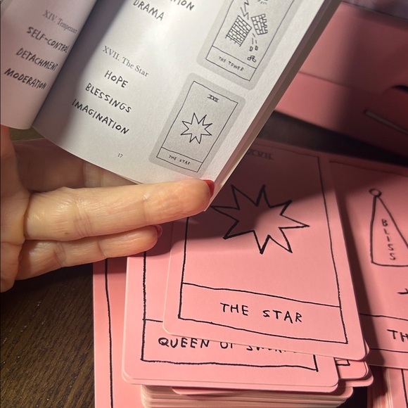 OK Tarot : The Simple Deck For Everyone by Adam J Kurtz - Picture 7 of 7